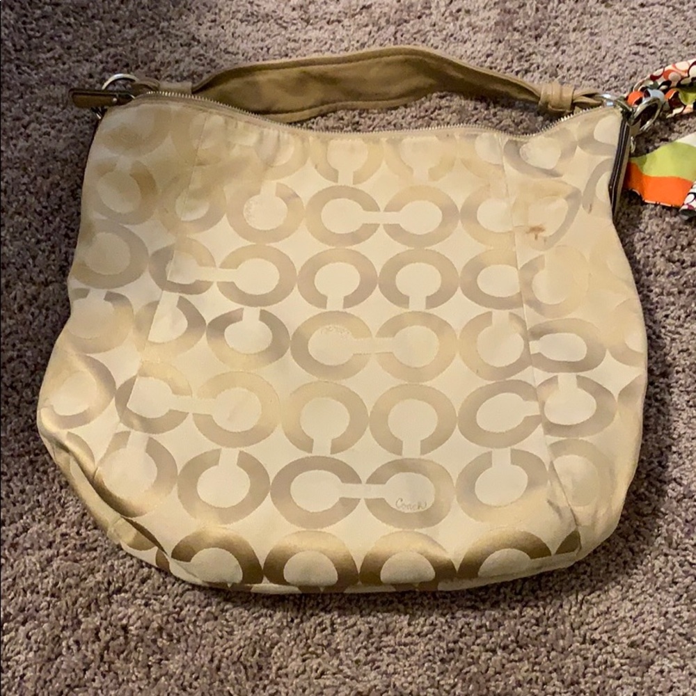 • Purse • - Picture 3 of 5